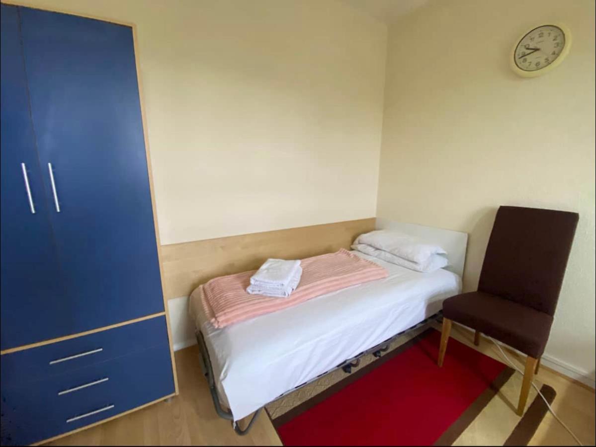 Single Room - Kings Cross, Female Only,, Guest Rooms Лондон Экстерьер фото